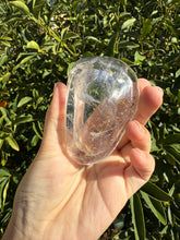 Load image into Gallery viewer, Mini Clear Quartz Offering Bowl,Crystal Quartz Altar Bowl,Crystal Tray,B102