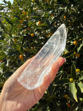 Load image into Gallery viewer, Clear Quartz Offering Bowl,Crystal Quartz Altar Bowl,Crystal Tray,B138