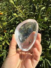 Load image into Gallery viewer, Mini Clear Quartz Offering Bowl,Crystal Quartz Altar Bowl,Crystal Tray,B101