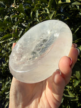 Load image into Gallery viewer, Natural Light Pink Rose Quartz Dish,Pale Pink Crystal Plate,Crystal Tray,B127
