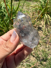 Load image into Gallery viewer, Natural Enhydro Quartz w/ Moving Bubble &/or Carbon/Black Inclusions,A489