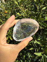 Load image into Gallery viewer, Mini Clear Quartz Offering Bowl,Crystal Quartz Altar Bowl,Crystal Tray,B101