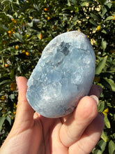 Load image into Gallery viewer, Celestite Geode Egg,Raw Celestine for Calming Energy,A285