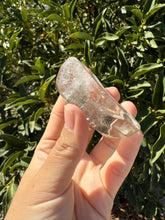 Load image into Gallery viewer, Mini Clear Quartz Offering Bowl,Crystal Quartz Altar Bowl,Crystal Tray,B97