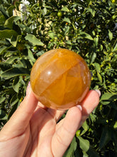 Load image into Gallery viewer, Natural Golden Healer Quartz Sphere,Yellow Crystal Ball,Golden Iron Quartz,A209