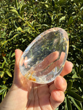 Load image into Gallery viewer, Mini Clear Quartz Offering Bowl,Crystal Quartz Altar Bowl,Crystal Tray,B104