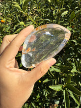 Load image into Gallery viewer, Mini Clear Quartz Offering Bowl,Crystal Quartz Altar Bowl,Crystal Tray,B103