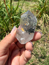 Load image into Gallery viewer, Natural Enhydro Quartz w/ Moving Bubble &/or Carbon/Black Inclusions,A489