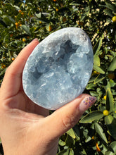Load image into Gallery viewer, Celestite Geode Egg,Raw Celestine for Calming Energy,A285