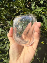 Load image into Gallery viewer, Clear Quartz Offering Bowl,Crystal Quartz Altar Bowl,Crystal Tray,B110