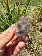 Load image into Gallery viewer, Natural Enhydro Quartz w/ Moving Bubble &/or Carbon/Black Inclusions,A485