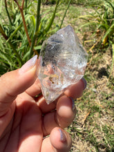 Load image into Gallery viewer, Natural Enhydro Quartz w/ Moving Bubble &/or Carbon/Black Inclusions,A487