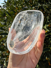 Load image into Gallery viewer, Clear Quartz Offering Bowl,Crystal Quartz Altar Bowl,Crystal Tray,B136