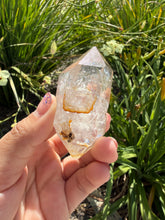 Load image into Gallery viewer, Natural Enhydro Quartz w/ Moving Bubble &/or Carbon/Black Inclusions,A455