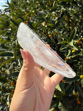 Load image into Gallery viewer, Clear Quartz Offering Bowl,Crystal Quartz Altar Bowl,Crystal Tray,B136