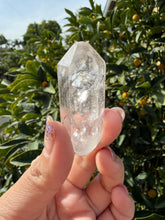 Load image into Gallery viewer, Natural Enhydro Quartz Crystal with Moving Water Bubble,A315
