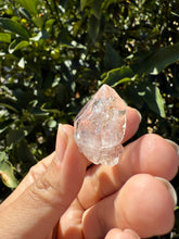 Load image into Gallery viewer, Natural Enhydro Quartz Crystal with Moving Water Bubble,A186