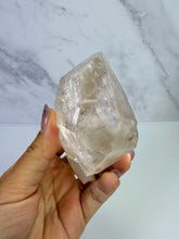 Load image into Gallery viewer, Natural Enhydro Quartz w/ Moving Bubble &/or Carbon/Black Inclusions,A502