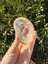 Load image into Gallery viewer, Mini Clear Quartz Offering Bowl,Crystal Quartz Altar Bowl,Crystal Tray,B96