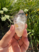 Load image into Gallery viewer, Natural Enhydro Quartz w/ Moving Bubble &/or Carbon/Black Inclusions,A456