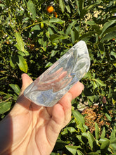Load image into Gallery viewer, Small Clear Quartz Offering Bowl,Crystal Quartz Altar Bowl,Crystal Tray,B108