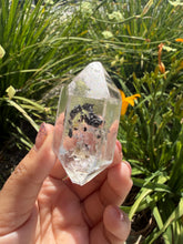 Load image into Gallery viewer, Natural Enhydro Quartz w/ Moving Bubble &/or Carbon/Black Inclusions,A448