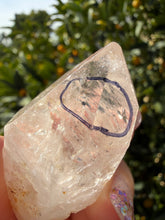 Load image into Gallery viewer, Natural Enhydro Quartz Crystal with Moving Water Bubble,A314