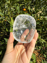 Load image into Gallery viewer, Small Clear Quartz Offering Bowl,Crystal Quartz Altar Bowl,Crystal Tray,B107