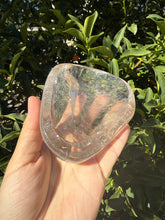 Load image into Gallery viewer, Large Clear Quartz Offering Bowl,Crystal Quartz Altar Bowl,Crystal Tray,B113