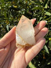 Load image into Gallery viewer, Raw Himalayan Quartz Crystal Point Pakistan Specimen Healing Reiki Decor A252