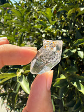 Load image into Gallery viewer, Natural Enhydro Quartz Crystal with Moving Water Bubble,A184