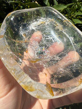 Load image into Gallery viewer, Clear Quartz Offering Bowl,Crystal Quartz Altar Bowl,Crystal Tray,B112