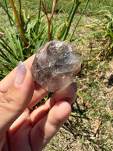 Load image into Gallery viewer, Natural Enhydro Quartz w/ Moving Bubble &/or Carbon/Black Inclusions,A485