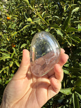 Load image into Gallery viewer, Mini Clear Quartz Offering Bowl,Crystal Quartz Altar Bowl,Crystal Tray,B101