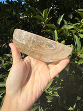 Load image into Gallery viewer, Large Clear Quartz Offering Bowl,Crystal Quartz Altar Bowl,Crystal Tray,B114