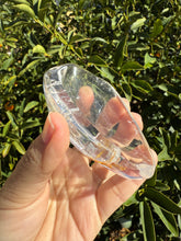Load image into Gallery viewer, Mini Clear Quartz Offering Bowl,Crystal Quartz Altar Bowl,Crystal Tray,B103