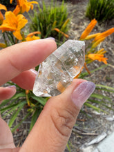 Load image into Gallery viewer, Natural Enhydro Quartz w/ Moving Bubble &/or Carbon/Black Inclusions,A469
