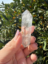 Load image into Gallery viewer, Natural Enhydro Quartz Crystal with Moving Water Bubble,A312