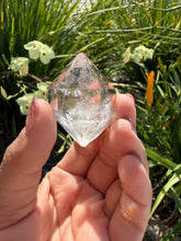Load image into Gallery viewer, Natural Enhydro Quartz w/ Moving Bubble &/or Carbon/Black Inclusions,A454