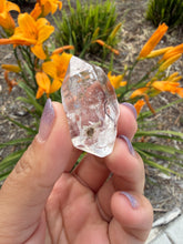 Load image into Gallery viewer, Natural Enhydro Quartz w/ Moving Bubble &/or Carbon/Black Inclusions,A469
