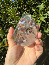 Load image into Gallery viewer, Garden Quartz Offering Bowl,Crystal Quartz Altar Bowl,Crystal Tray,B109