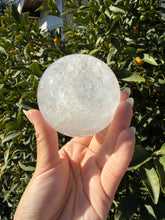 Load image into Gallery viewer, Natural Clear Quartz Crystal Sphere White Healing Stone Ball,A282