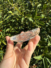 Load image into Gallery viewer, Mini Clear Quartz Offering Bowl,Crystal Quartz Altar Bowl,Crystal Tray,B104