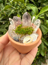 Load image into Gallery viewer, DIY Healing Crystal Flower Pot Kit