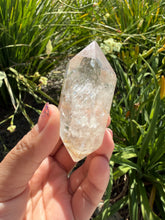 Load image into Gallery viewer, Natural Enhydro Quartz w/ Moving Bubble &/or Carbon/Black Inclusions,A455
