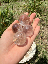 Load image into Gallery viewer, 1pc Random Pick Clear Quartz Sphere, Smoky Clear Quartz Small Crystal Ball