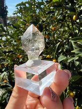 Load image into Gallery viewer, Natural Enhydro Quartz Crystal with Moving Water Bubble,A326