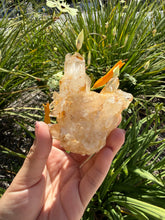 Load image into Gallery viewer, Raw Himalayan Quartz Crystal Point Tibetan Specimen Healing Reiki Decor,A464