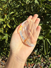 Load image into Gallery viewer, Mini Clear Quartz Offering Bowl,Crystal Quartz Altar Bowl,Crystal Tray,B103