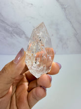 Load image into Gallery viewer, High Luster Enhydro Quartz w/ Moving Bubble &/or Carbon/Black Inclusions,A499